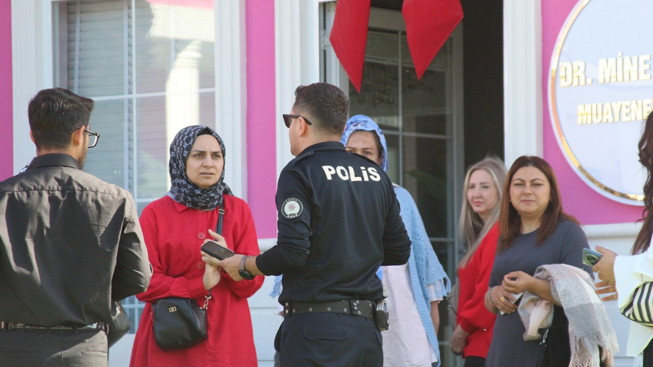 Adana’da Güzellik Merkezi Vurgunu Patron Ortadan Kayboldu, Alacaklılar Iş Yerini Bastı