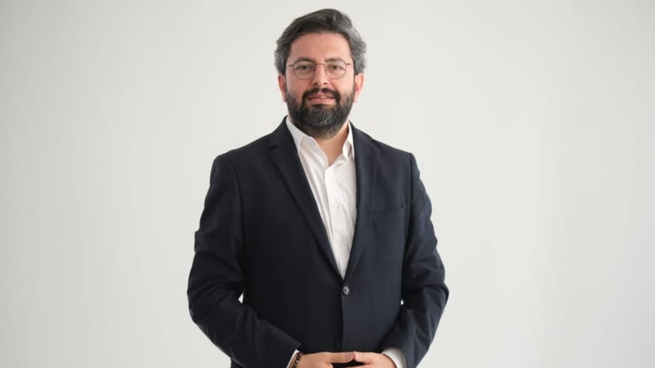 Aydın Gazeteciler Cemiyeti Başkanı Erman Çetin Kalp Krizi Sebebiyle Hayatını Kaybetti