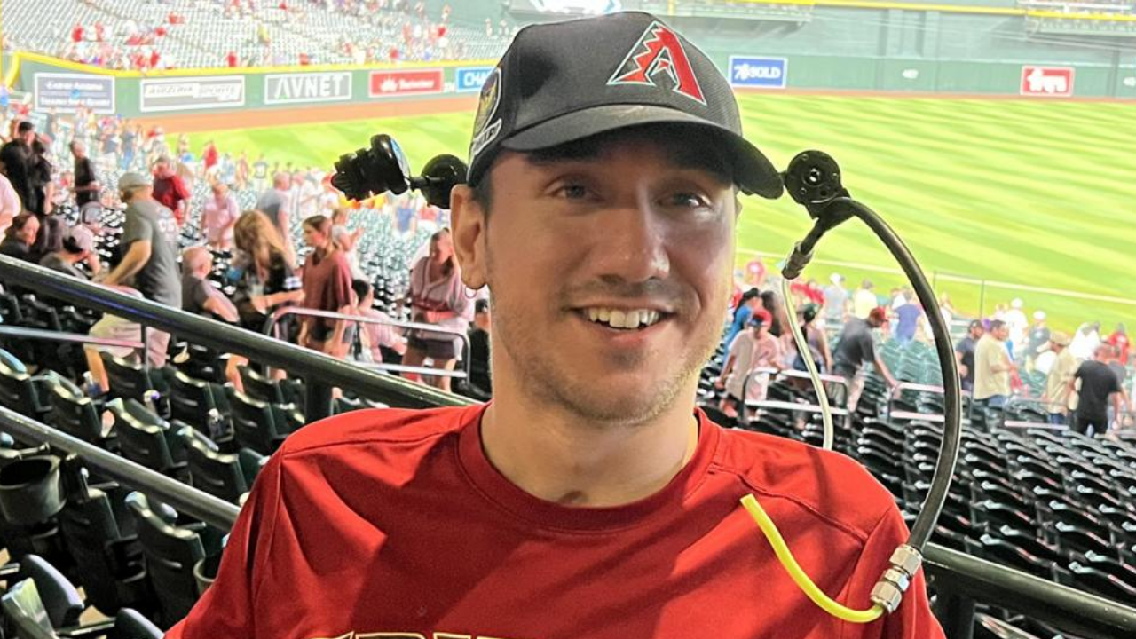 Elon Musk’ın Beyin Çipi, Felçli Bir Kişiyi Ayağa Kaldırdı (2)