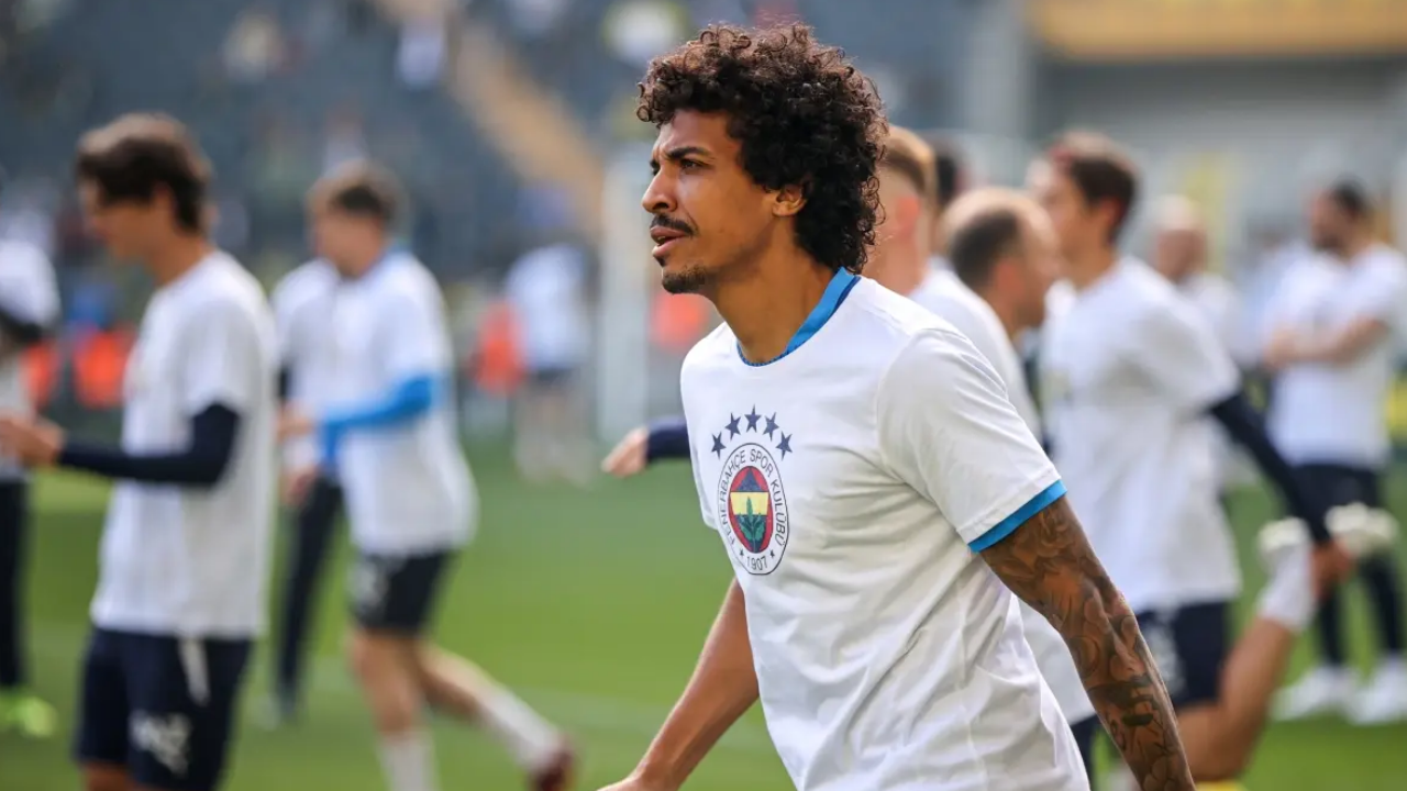 Fenerbahçe’nin Eski Futbolcusundan Kötü Haber Luiz Gustavo’nun Kariyeri Bitebilir (2)