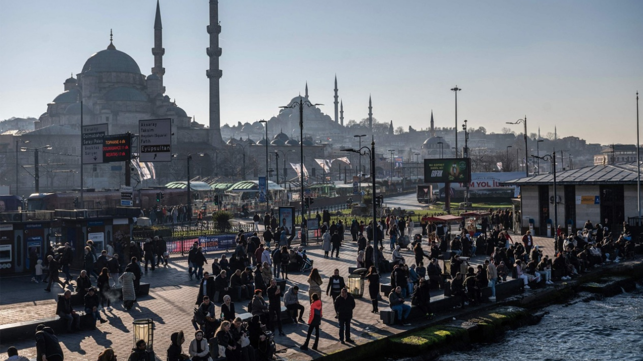 İstanbul’da Haneler Zorlanıyor Yaşamın Maliyeti Asgari Ücretin 4 Katı Oldu