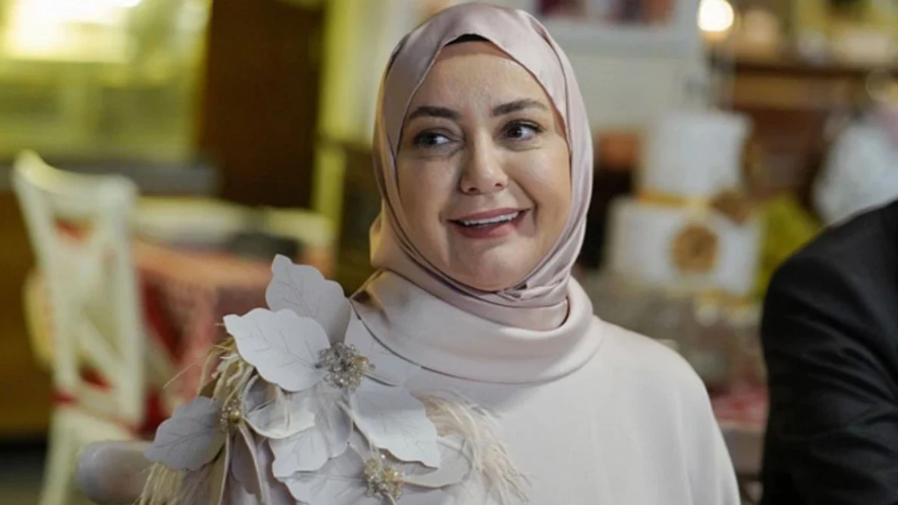 Kızılcık Şerbeti’nde Veda Krizi Sibel Taşçıoğlu, Senarist Zeynep Gür’ü Takipten Çıkardı (1)