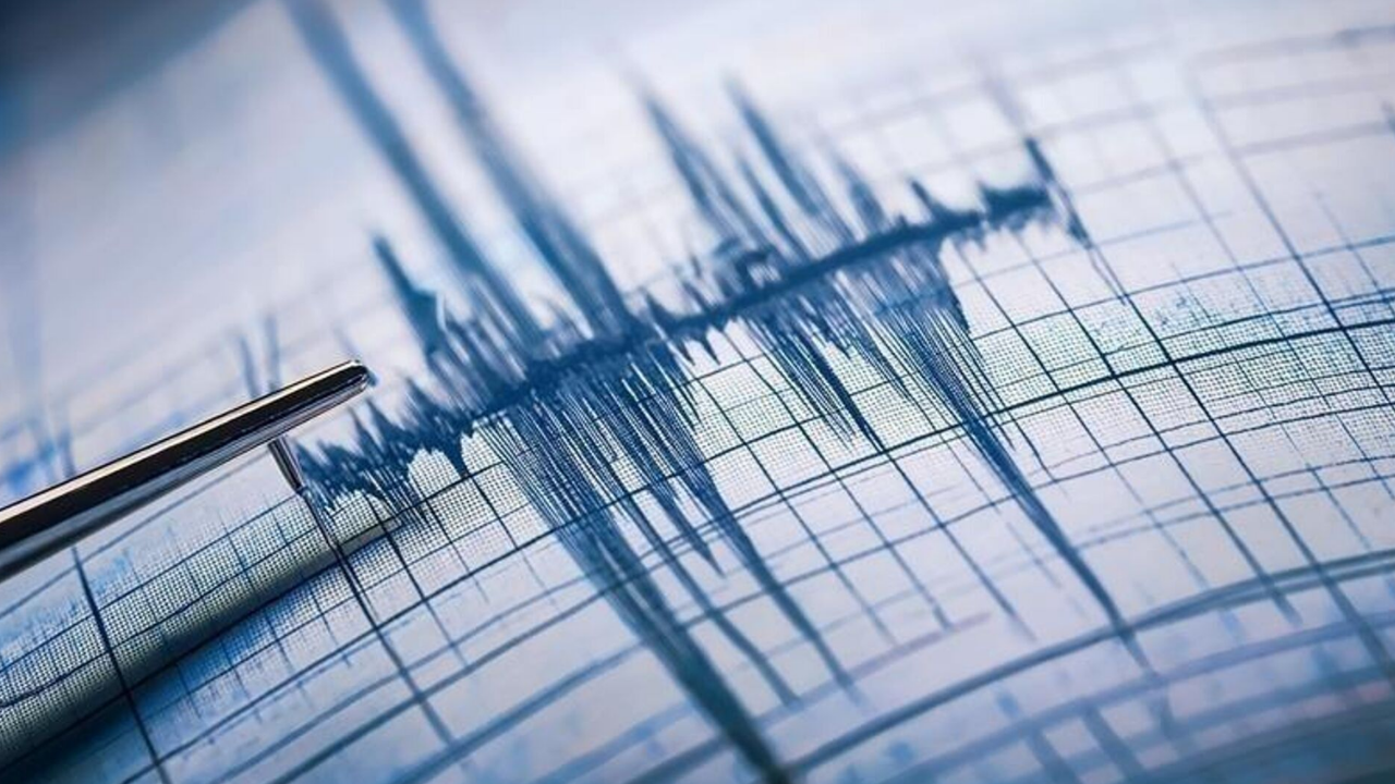 Kütahya’da Simav Beşik Gibi Sallandı 4,5 Ve 3,9 Büyüklüğünde Çift Deprem (1)