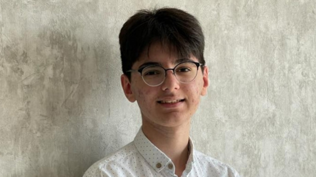 Lise Öğrencisi Cemil Türk, Harvard’ı Etkiledi Ekonomi Makalesine Ödül Verildi (2)