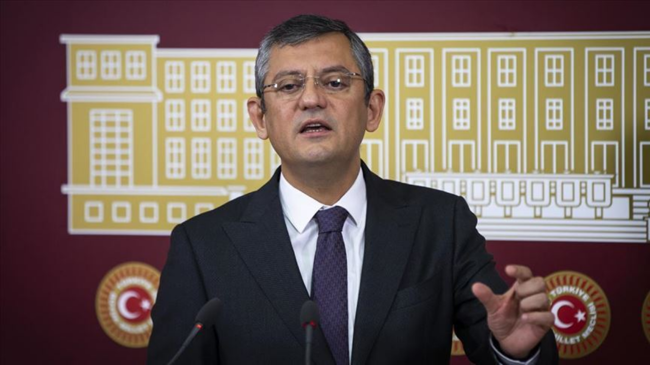 Özgür Özel, Chp Genel Başkanlığı’na Yeniden Seçildi (1)