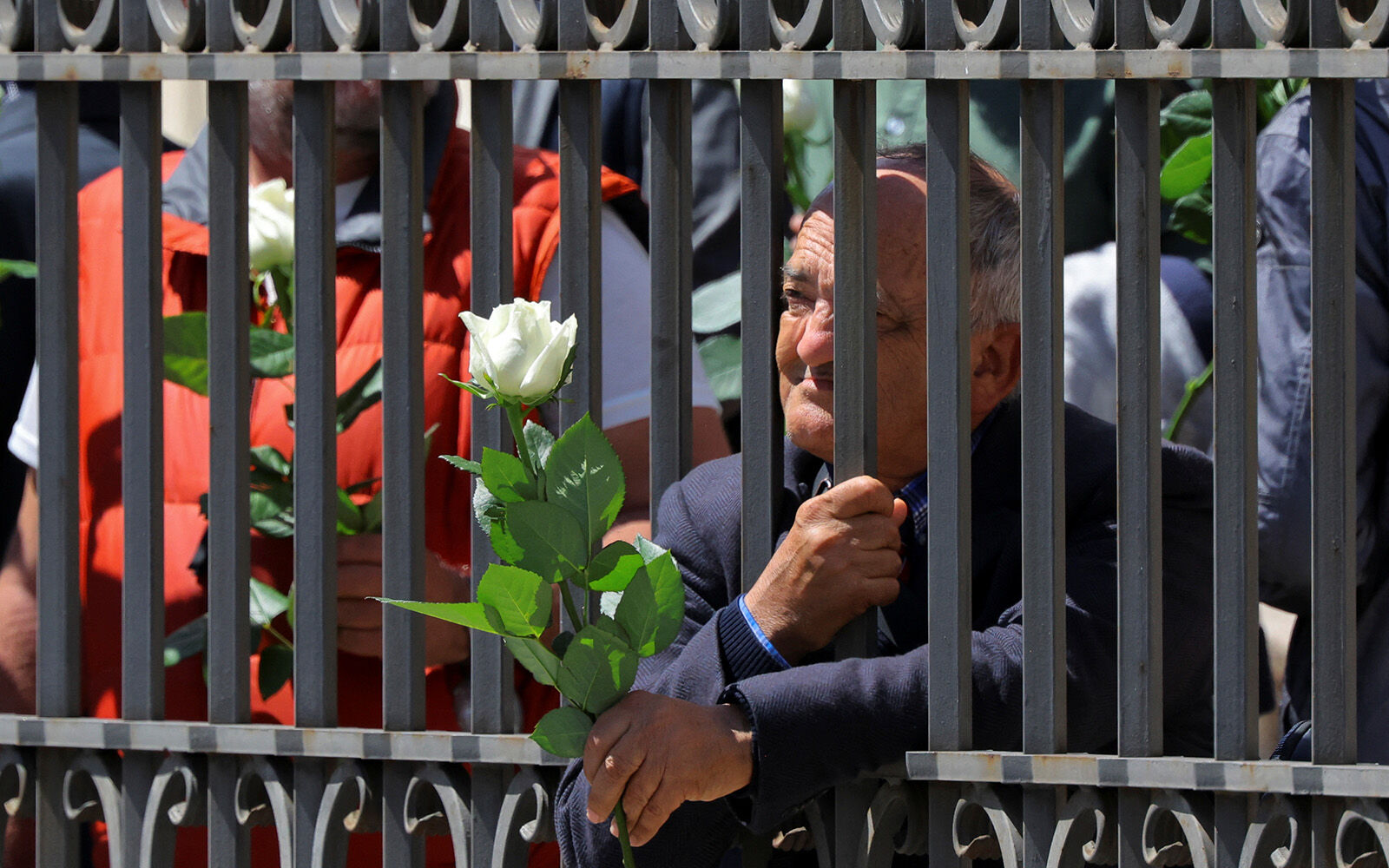 Papa Francis’in Cenazesinden Tarihe Geçen Fotoğraflar! 8