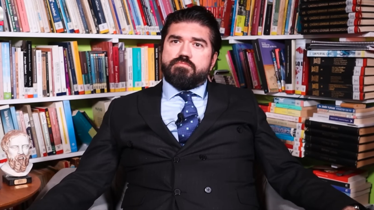 Rasim Ozan Kütahyalı’ya Gözaltı Kararı (1)