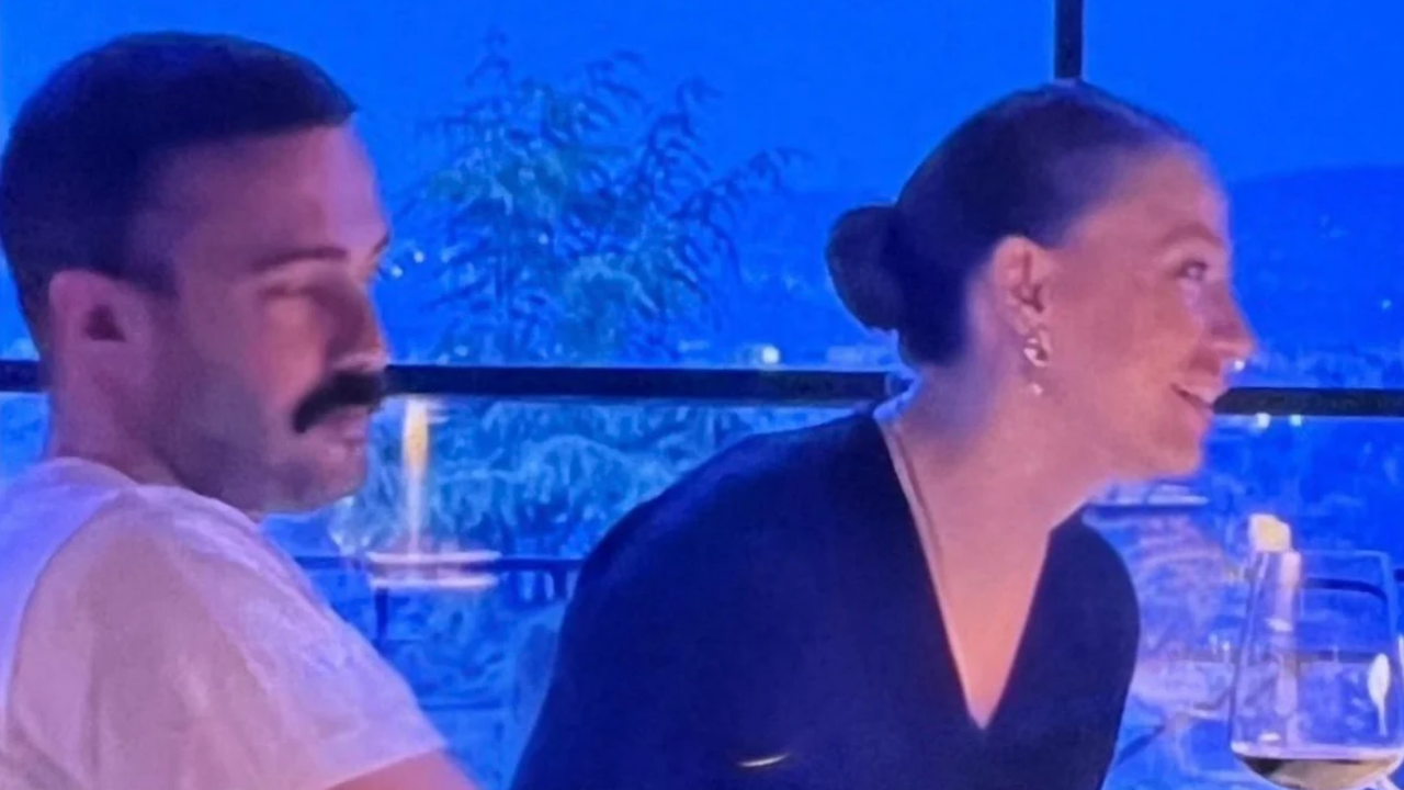 Serenay Sarıkaya Ve Mert Demir’den Yeni Fotoğraflar Geldi (2)