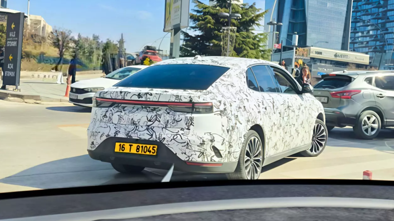 Togg T10 Modeli Bursa’da Görüldü Tasarım Ve Detayları Dikkat Çekti
