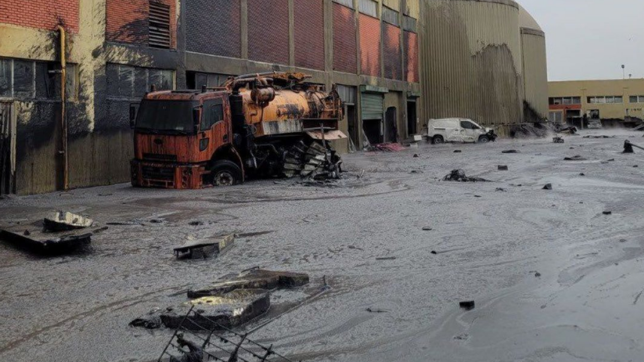 Tuzla Arıtma Tesisinde Korkunç Patlama 5 Işçi Yaralandı (1)