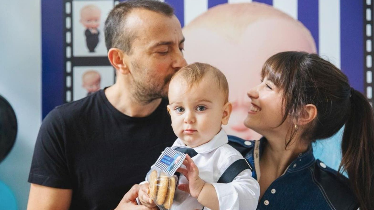 Ayşe Barım’ın Menajerlik Şirketinde Yaprak Dökümü Hazal Kaya Ve Ali Atay Listeden Çıkarıldı