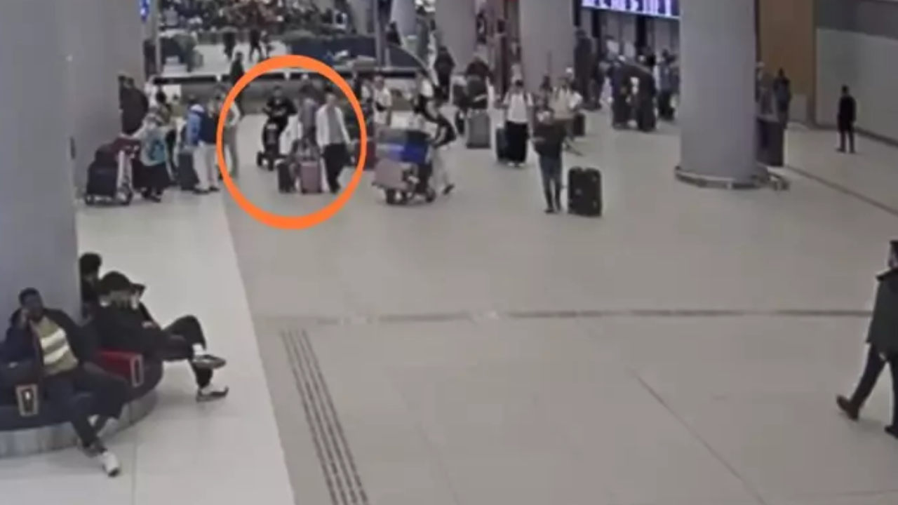 İstanbul’da Şoke Eden Kaçakçılık 3 Kadının Üzerinden 6 Kilo Altın Çıktı (1)