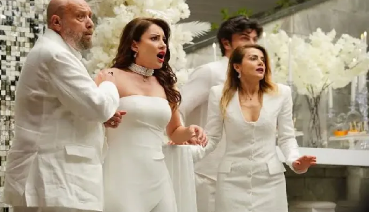 Kızılcık Şerbeti’nde Yaprak Dökümü Başlıyor Mu Yapımcıdan Şifreli Veda Mesajı! (3)