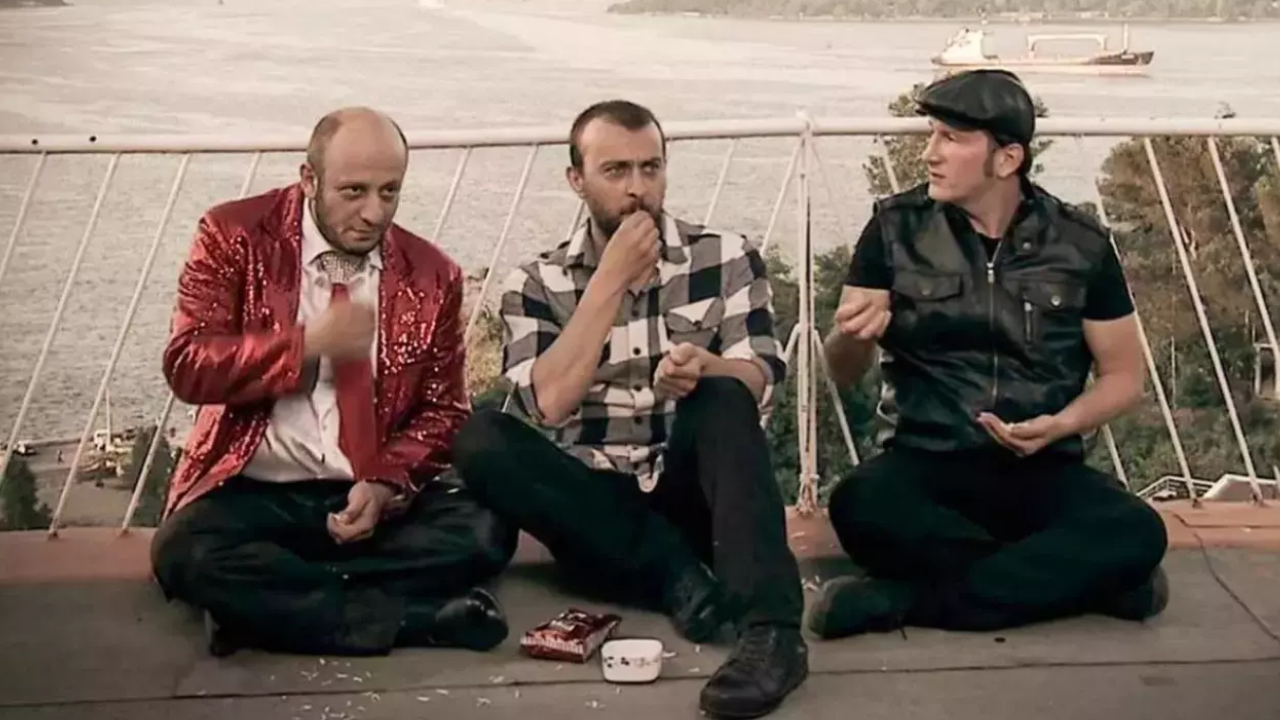 Sıkıcı geçen akşamlar için güzel alternatif: Exxen’in en iyi 5 dizisi 2