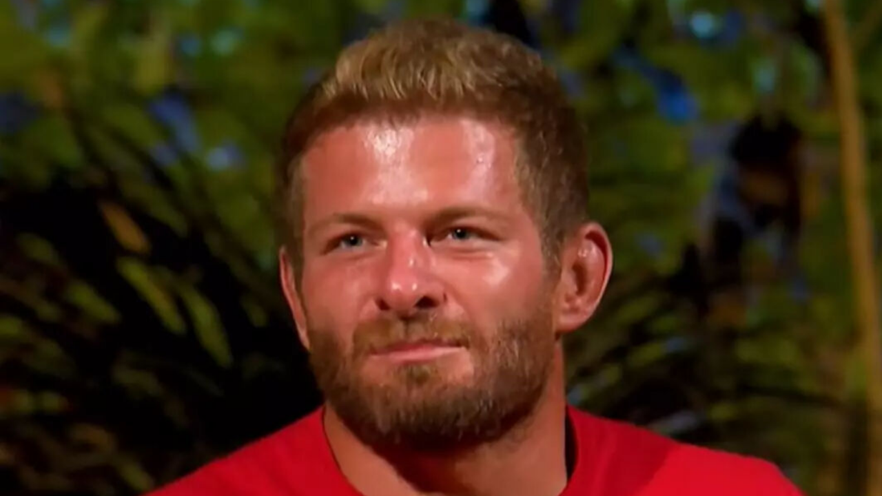 Survivor’da Final Öncesi Büyük Kavga İsmail’den Batuhan’a Fiziksel Temas (2)