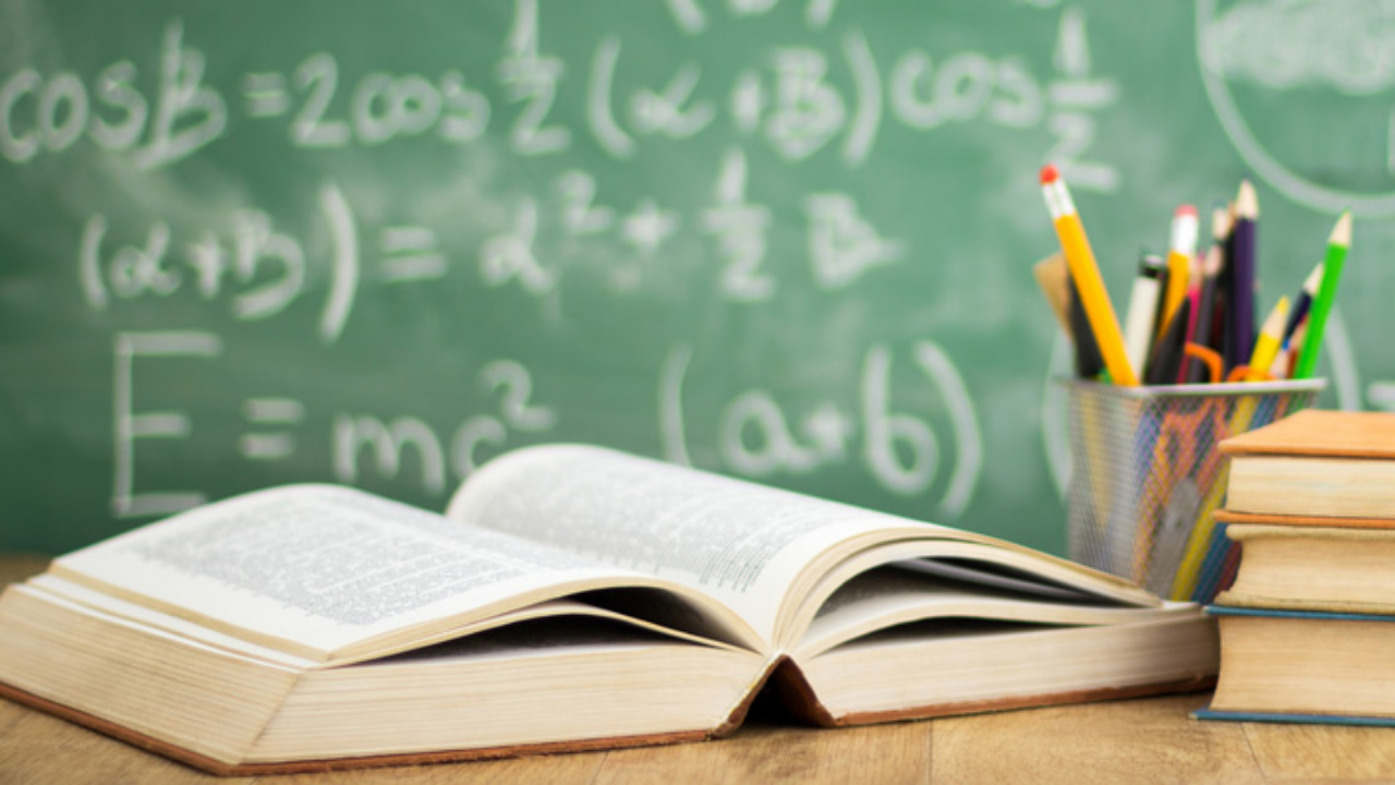 Türkiye’de Eğitim Lüks Oldu, Orta Sınıf Yok Oluyor