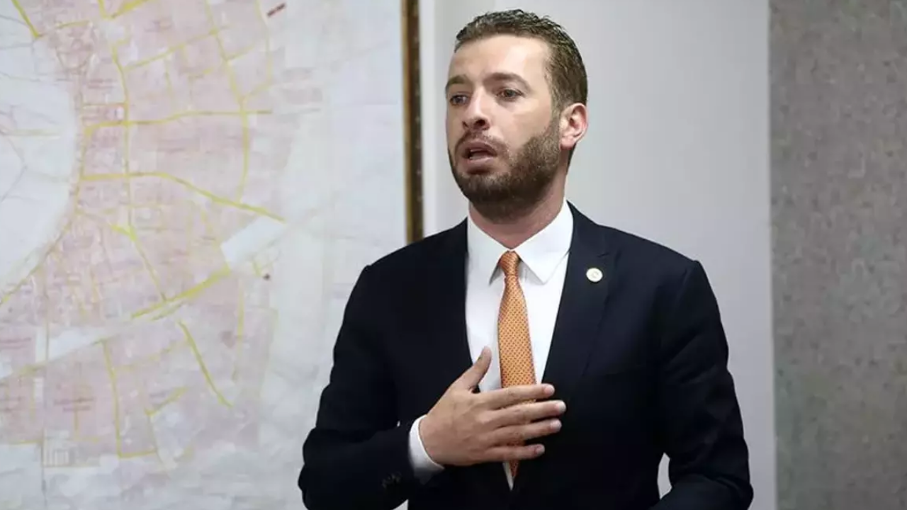 Adana İli Ceyhan İlçe Belediye Başkanı Kadir Aydar;