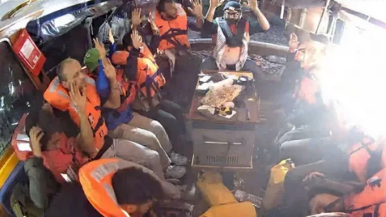 İsrail, Madleen Gemisi Ve Aktivistleri Alıkoydu Bm’den Serbest Bırakma Çağrısı