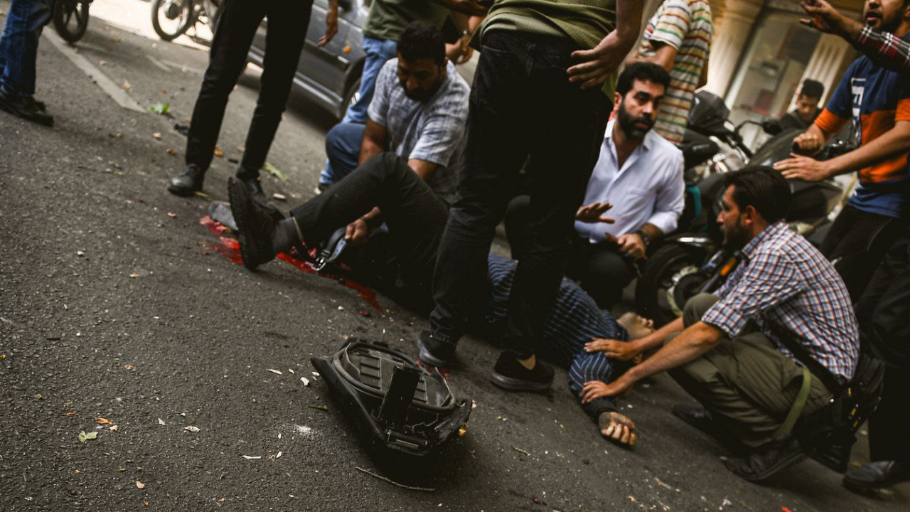 İsrail, Tahran'daki Füze Depolarını Vurdu (1)