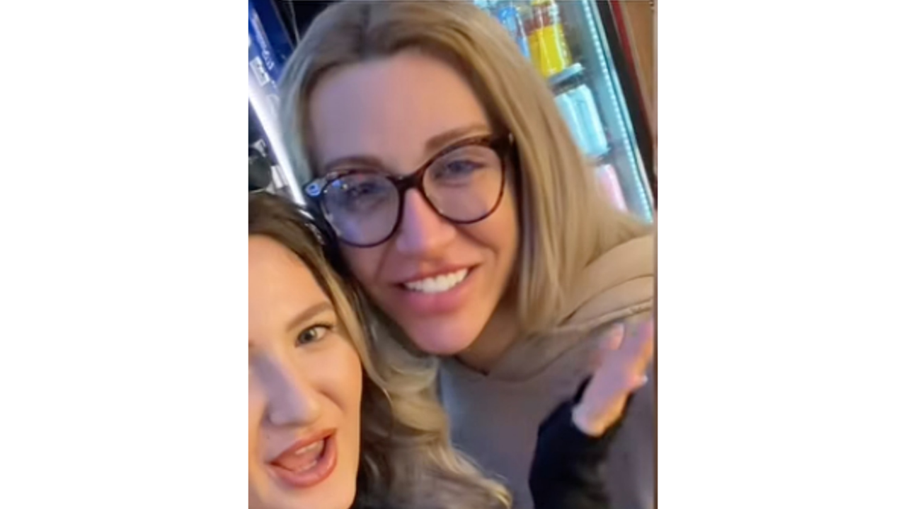 Mika Raun’un Makyajsız Ve Filtresiz Hali Sosyal Medyada Gündem Oldu! (1)