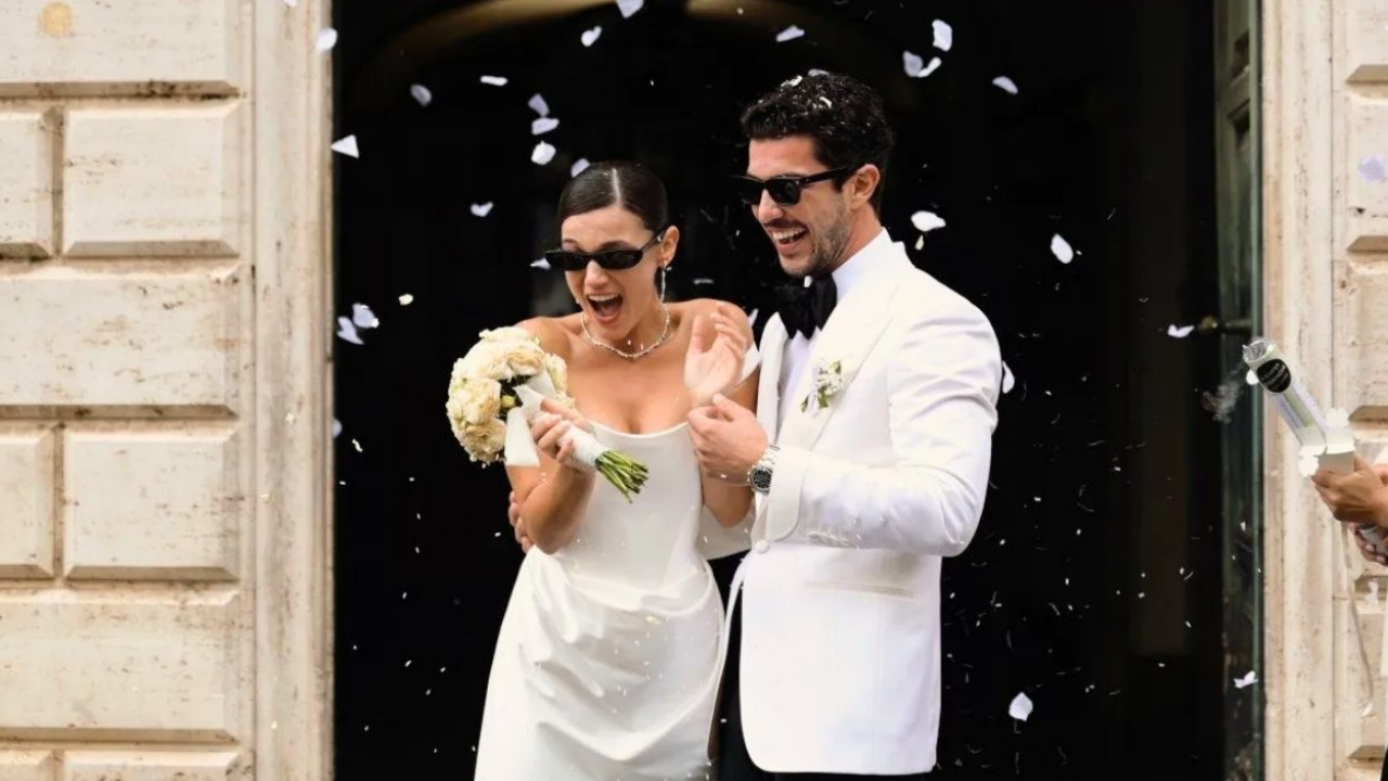 Pınar Deniz’den Gülümseten Sürpriz Fikret Hakan’ın Yüzü Ilk Kez Görüldü (3)