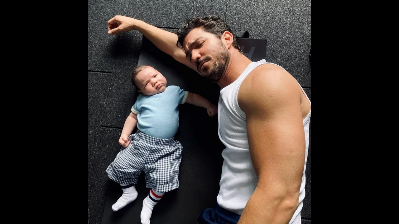 Pınar Deniz’den Gülümseten Sürpriz Fikret Hakan’ın Yüzü Ilk Kez Görüldü