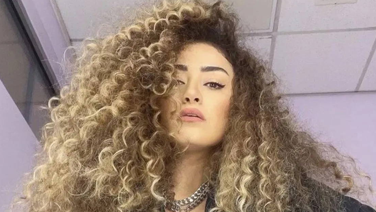 Dilan Çıtak’tan Gay Barda Dans İddialarına Sert Tepki! (1)