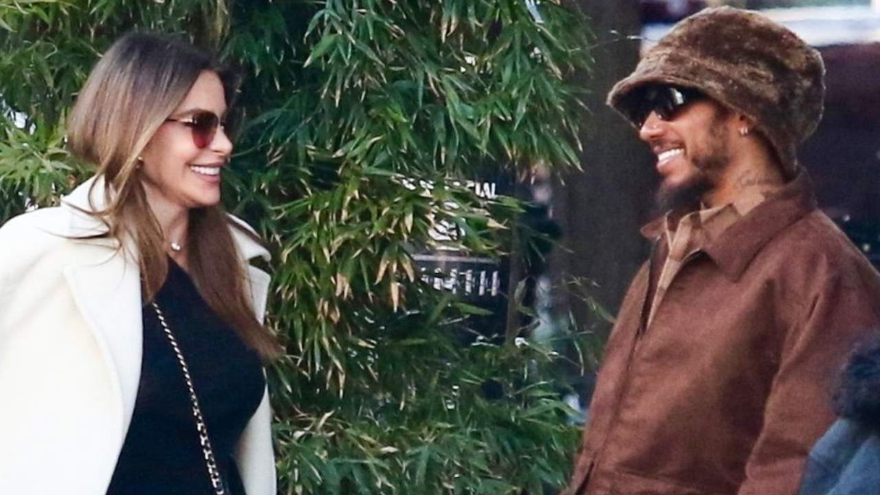 Lewis Hamilton, Sofia Vergara’yı Bıraktı! Şimdi Onunla Aşk Yaşıyor!