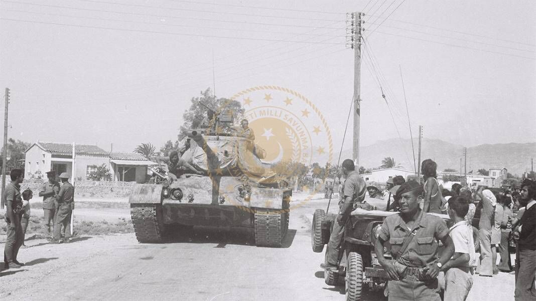 MSB 51 Yıl Sonra Tarihi Kareleri Paylaştı: Kıbrıs Barış Harekatı’ndan İlk Defa Görülen Fotoğraflar 10
