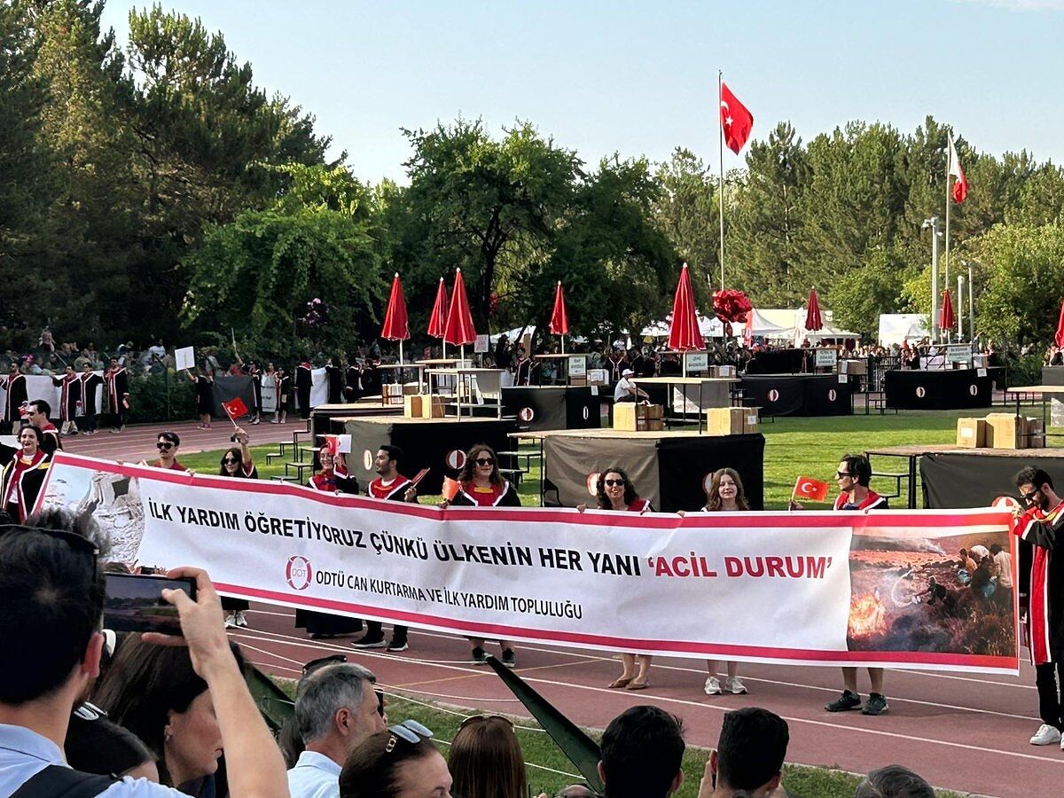 ODTÜ 2025 Mezuniyetinden En İyi Pankartlar 18
