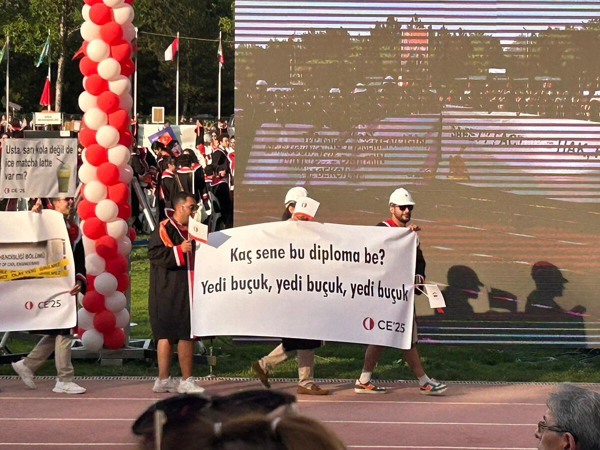 ODTÜ 2025 Mezuniyetinden En İyi Pankartlar 22