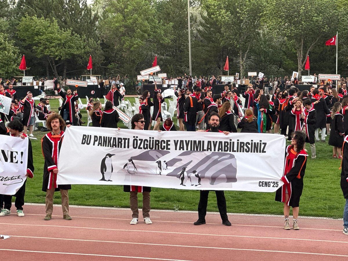 ODTÜ 2025 Mezuniyetinden En İyi Pankartlar 4