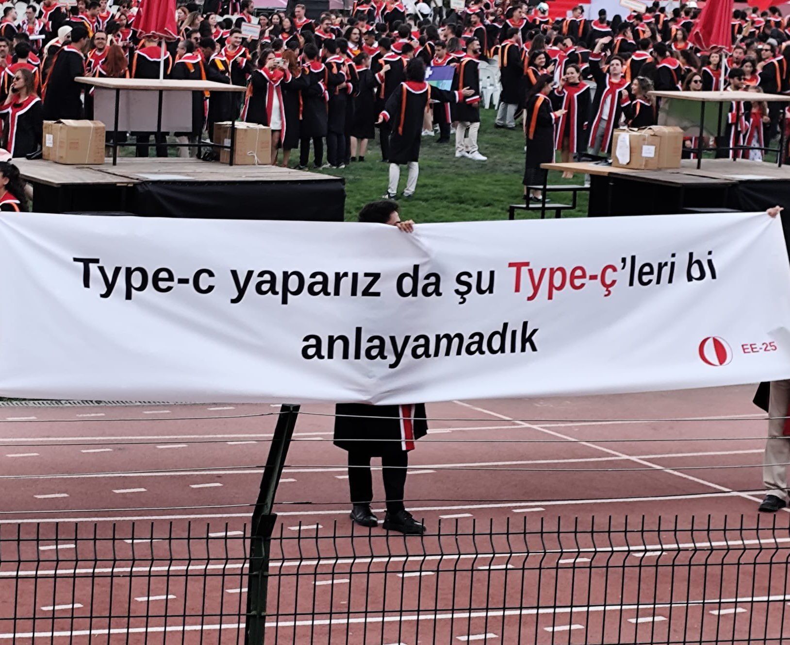 ODTÜ 2025 Mezuniyetinden En İyi Pankartlar 7