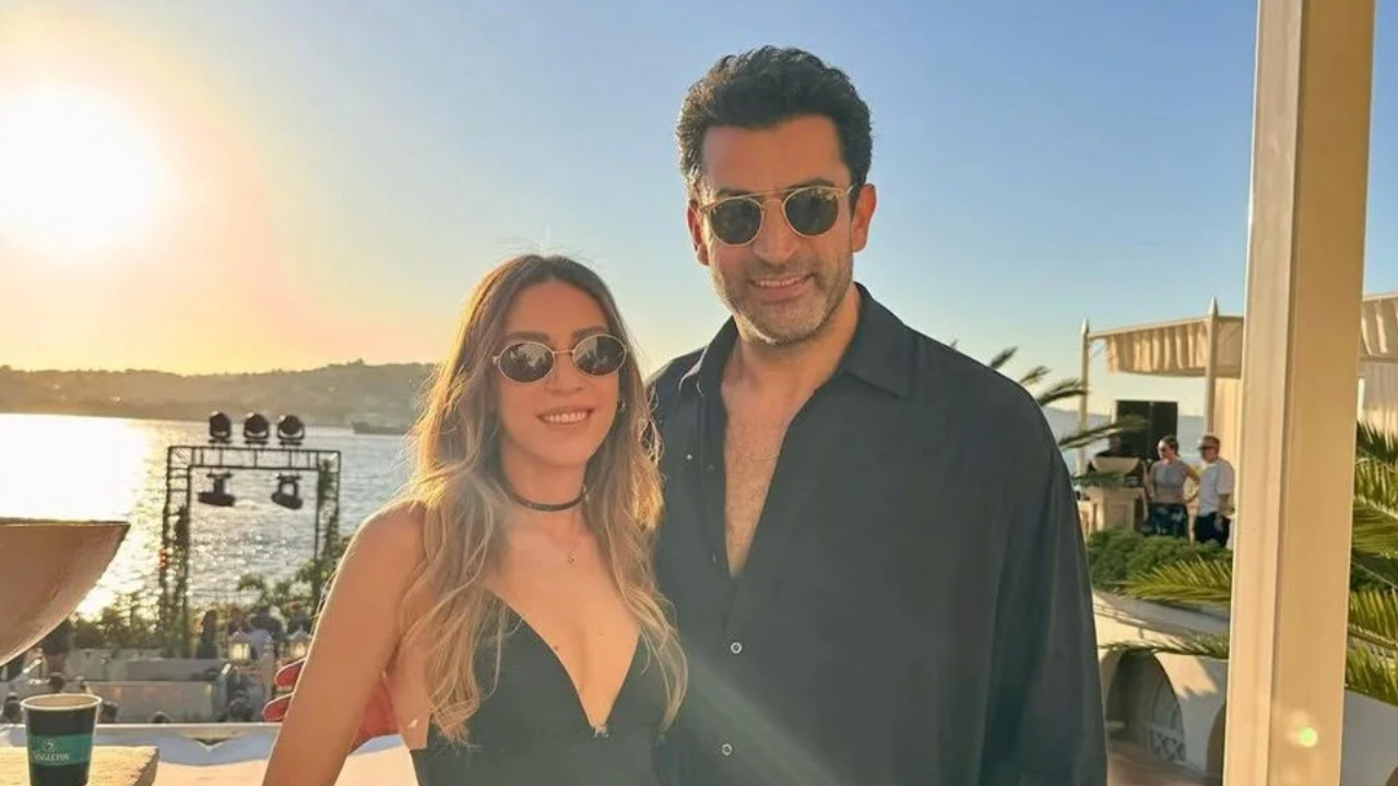 Sinem Kobal’dan Tatil Şov Bikinili Pozları Nefes Kesti (2)