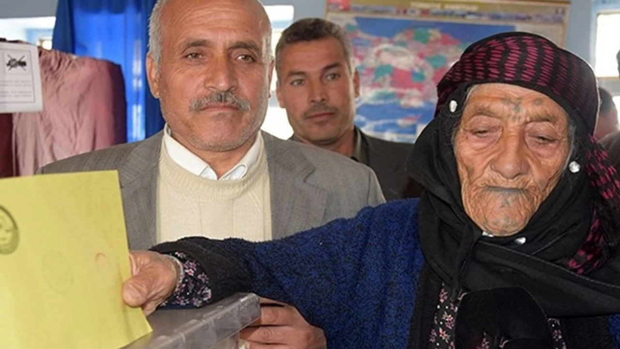 Türkiye’nin En Yaşlı Kadını Hodi Gürkan, 131 Yaşında Hayatını Kaybetti