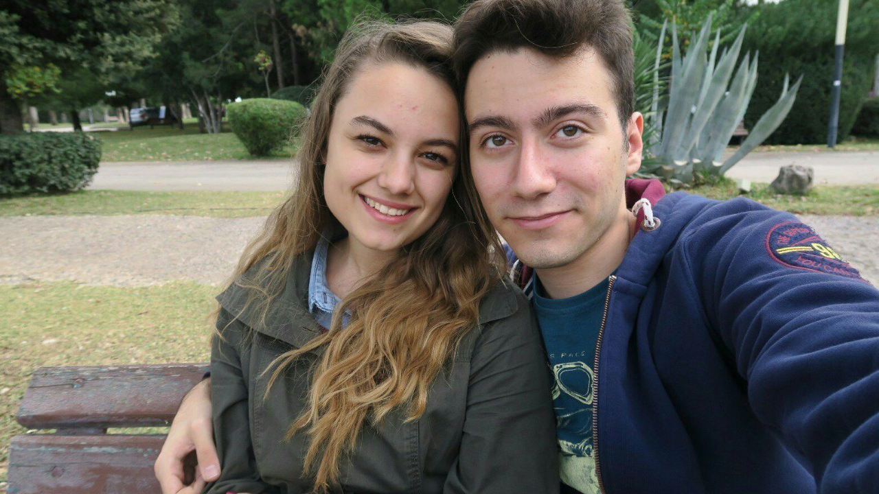 Başak Karahan, Enes Batur’a 5 Kuruşluk Tazminat Davası Açtı