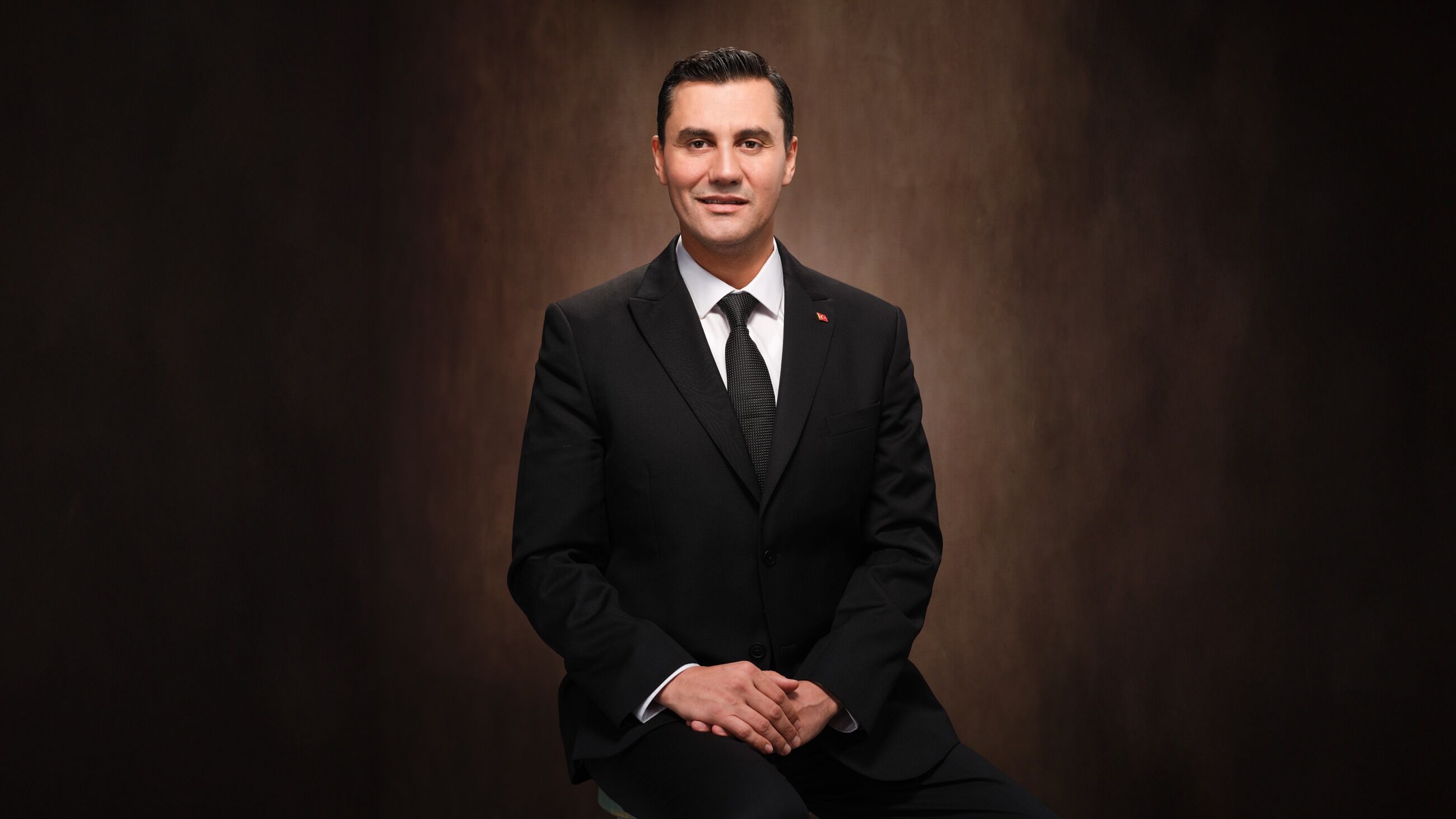 Ferdi Zeyrek Wide
