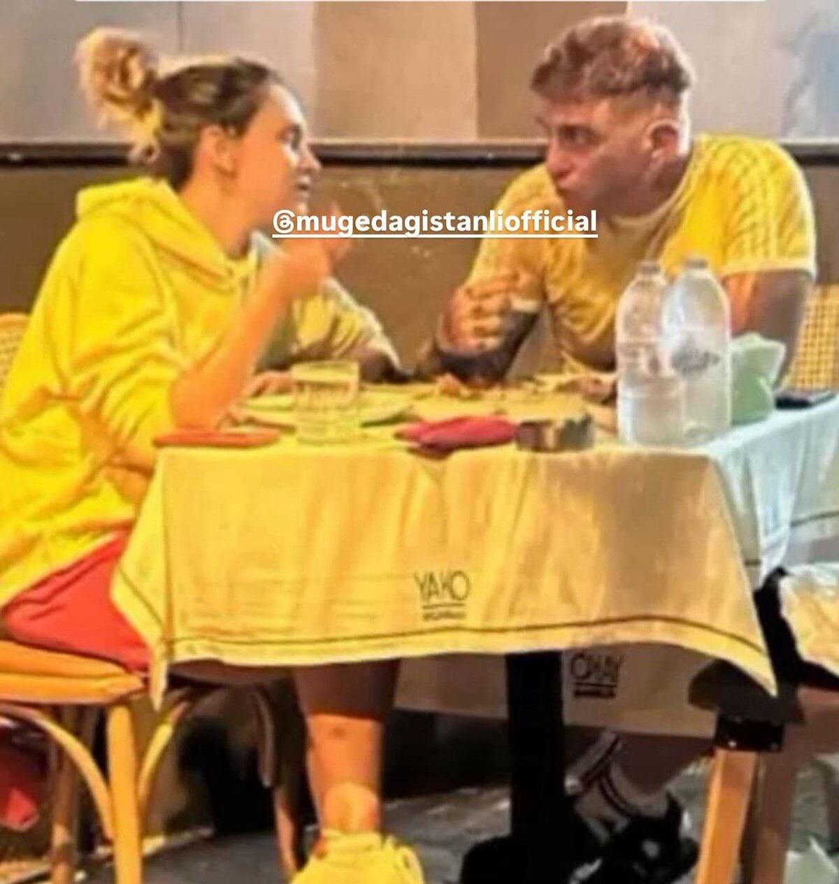 Gizlenmeye Çalıştılar Ama Olmadı Farah Zeynep Abdullah Ve Gökhan Özoğuz’un Kaçamak Anı Kamerada!-1
