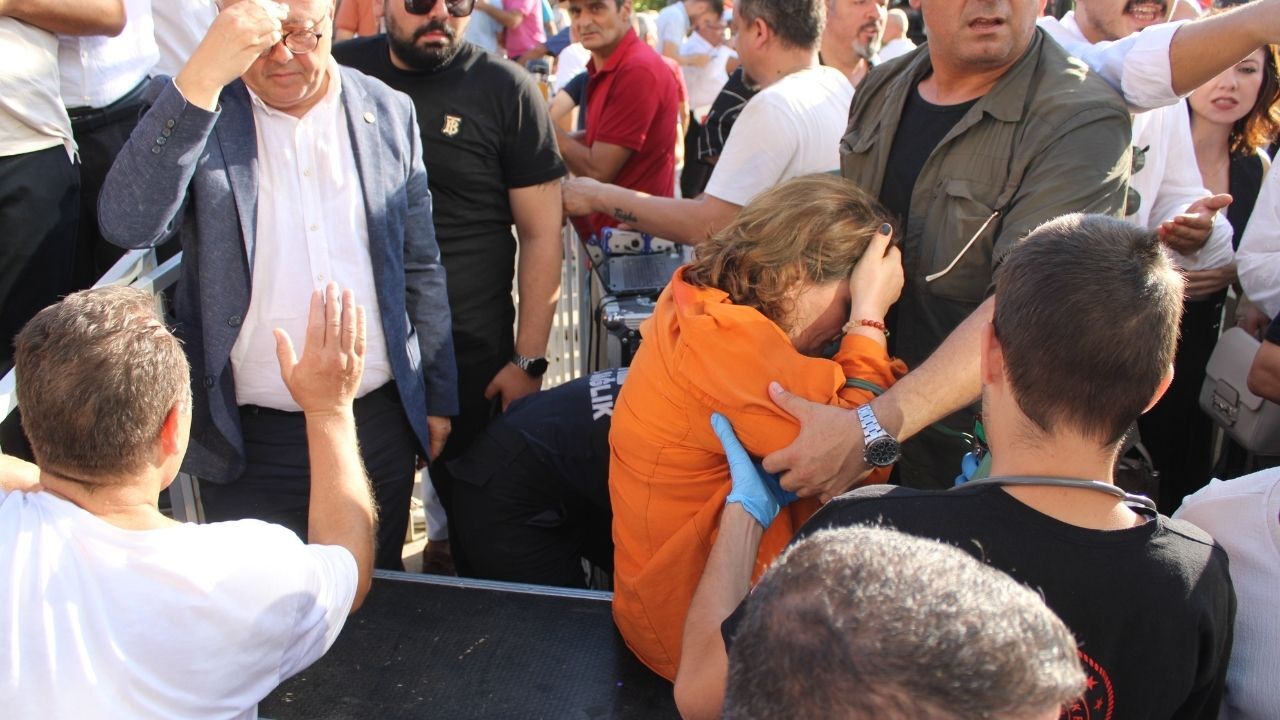 Özlem Çerçioğlu’na Topuklu Ayakkabılı Protesto (4)