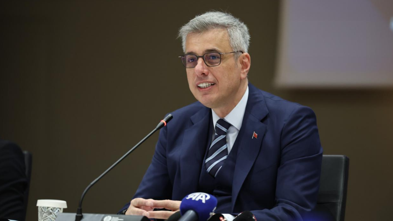 Sağlık Bakanı Memişoğlu ‘’Üç Kişiden Biri Sigara Içiyor’’