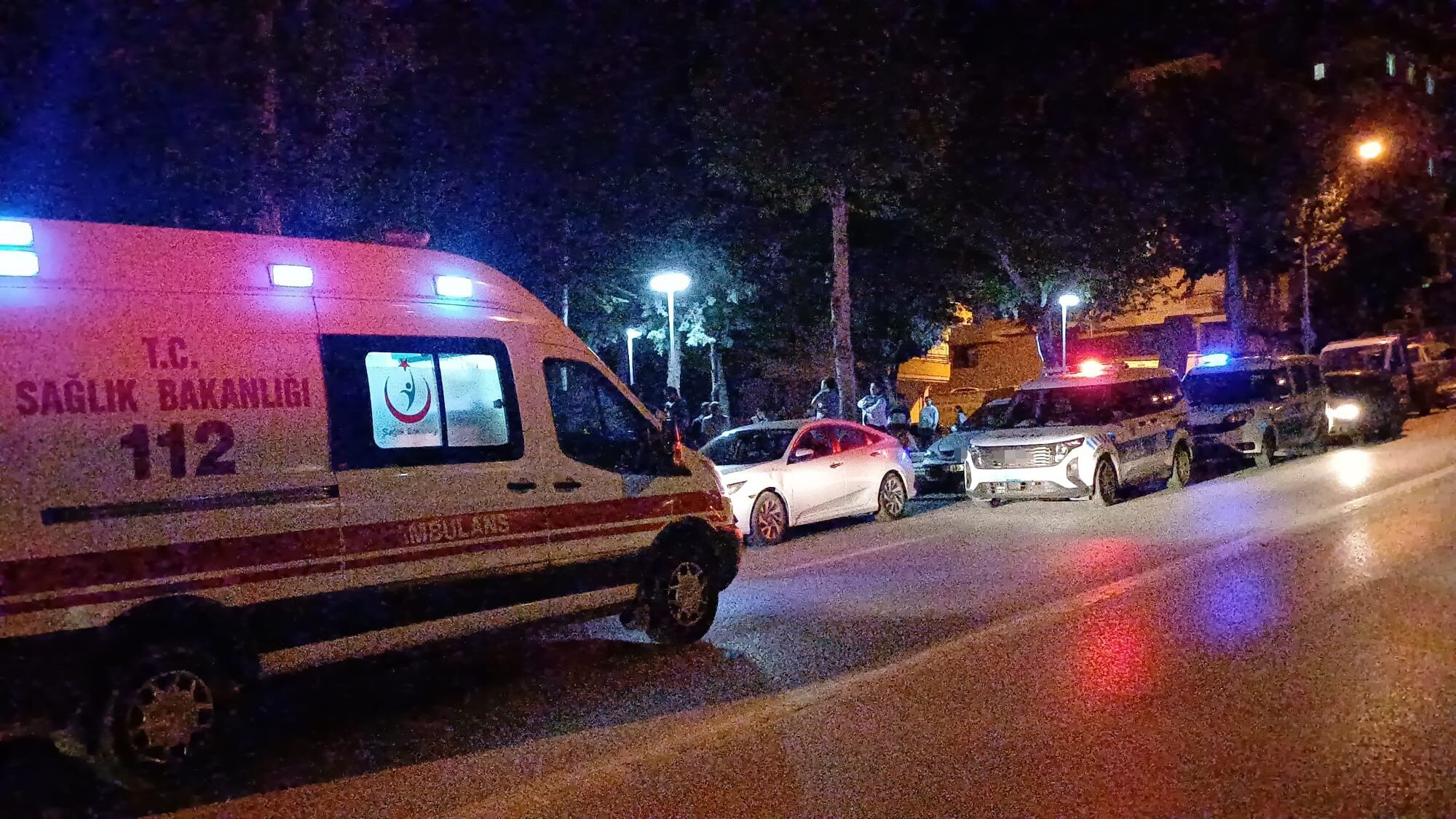 Çorum’da petshop önünde silahlı saldırı: 1 ölü-1