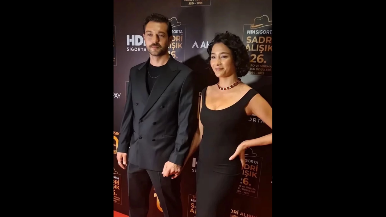Aybüke Pusat Ve Furkan Andıç 6 Yıl Sonra Ilk Kez El Ele Görüntülendi