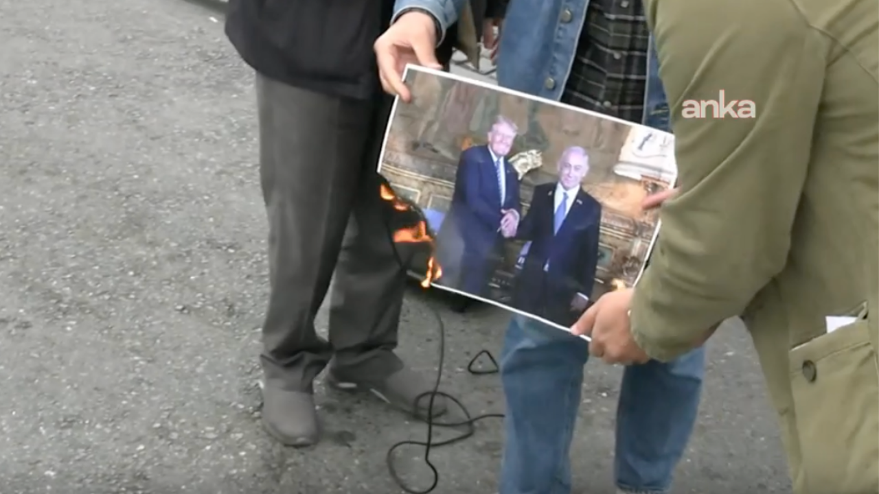 Erdoğan Trump Görüşmesine Trump Avm Önünde Protesto! 1 (2)