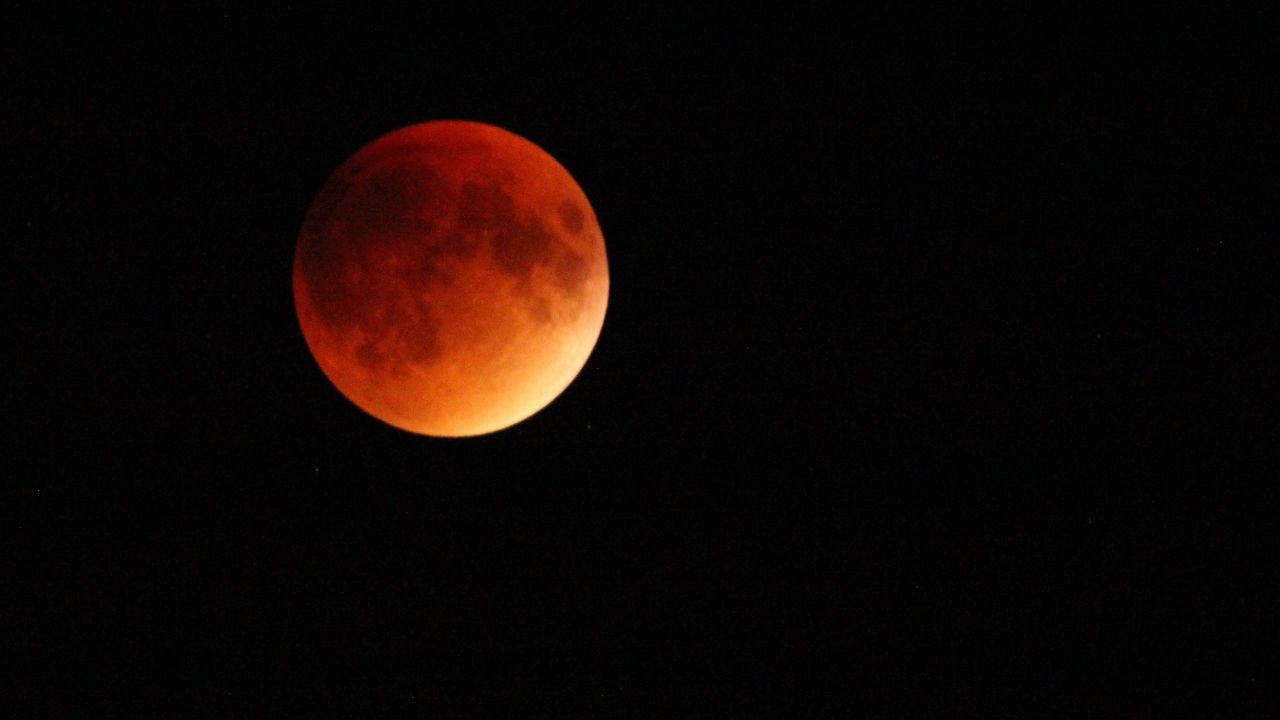 Kanlı Ay Tutulması Ne Zaman, Saat Kaçta Türkiye’den Görülecek Mi, Nereden İzlenebilir (2)
