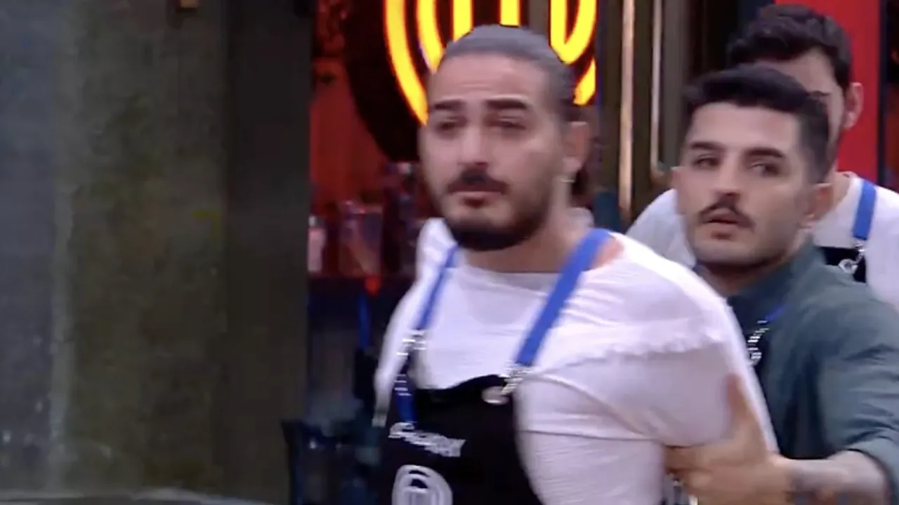 Masterchef’te Skandal! Mehmet Şef’in Üzerine Yürüyen Çağatay’ın Akıbeti Herkesi Şaşırttı! 2