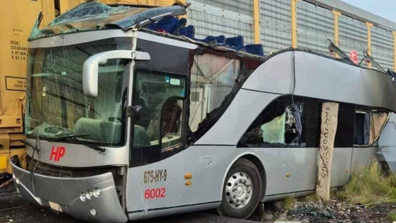 Meksika’da Tren Faciası 8 Ölü, 45 Yaralı (2)