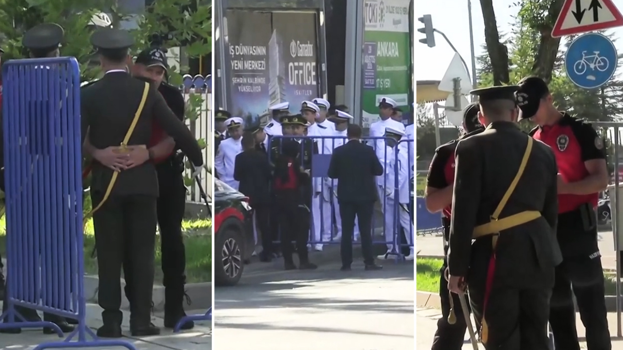 Msb’den Anıtkabir’de Askerlerin Arandığı Iddiasına Yönelik Açıklama Geldi (1)