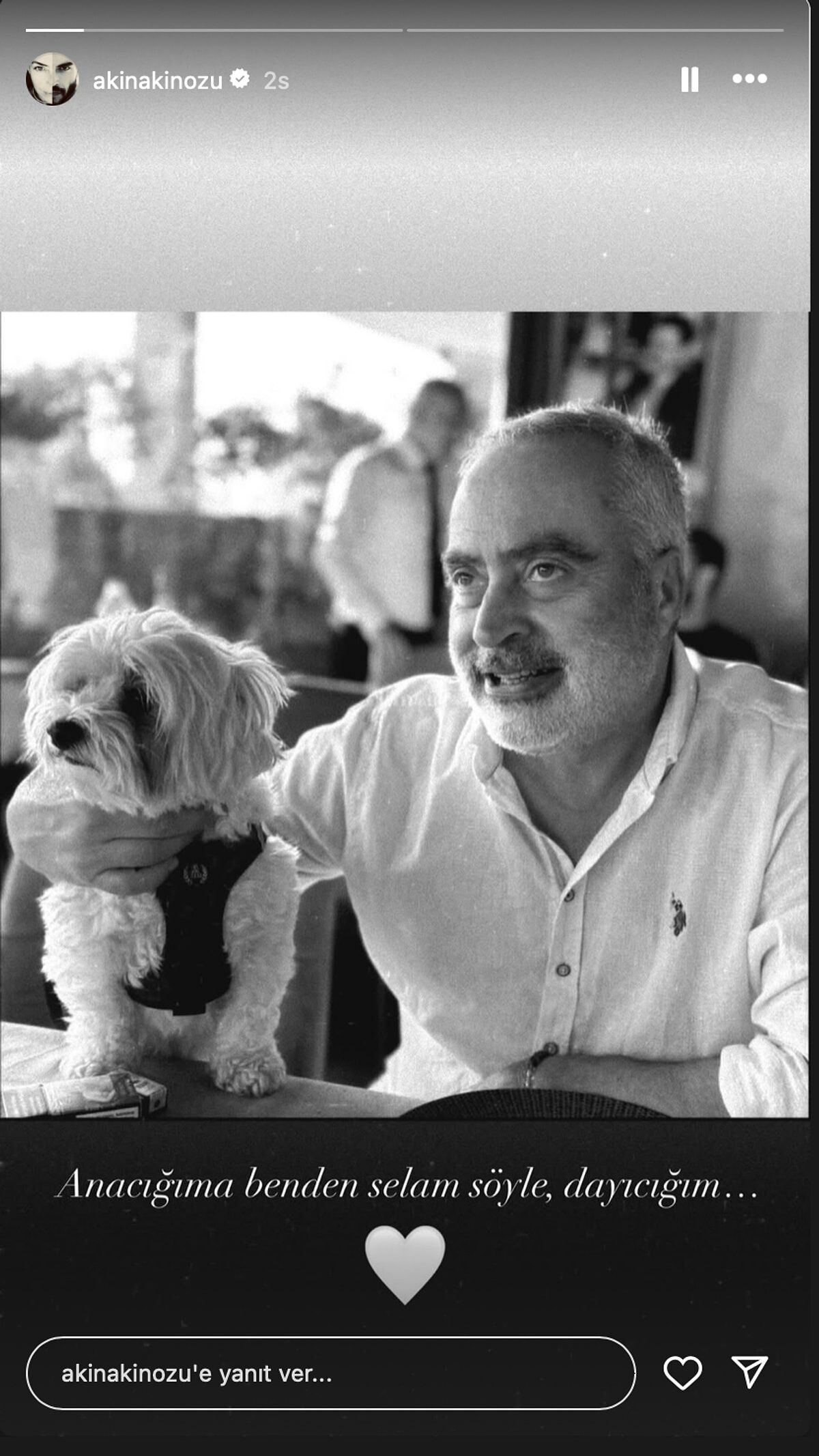 Bir Yıl Önce Annesini Kaybeden Akın Akınözü’nden Bir Acı Haber Daha!1