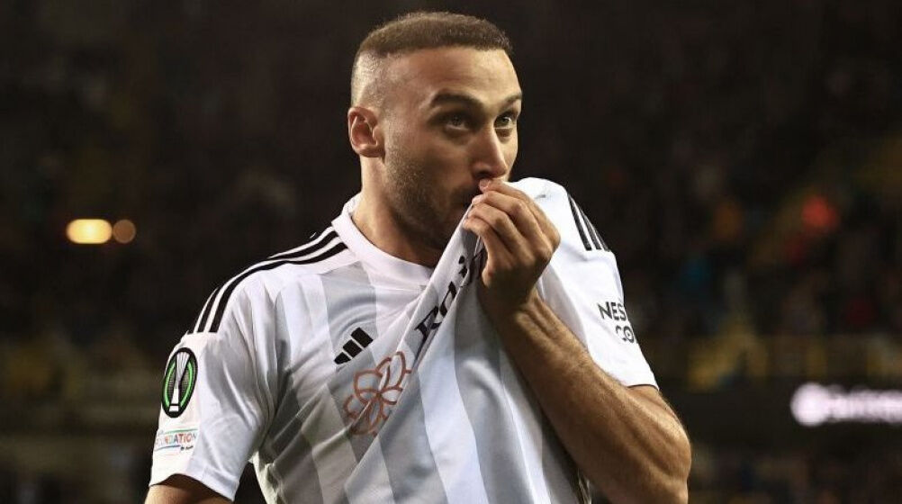 Cenk Tosun Besiktas 1695378812 117449