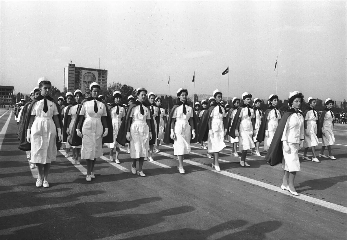 Geçmişten Bugüne Cumhuriyet Bayramı 11